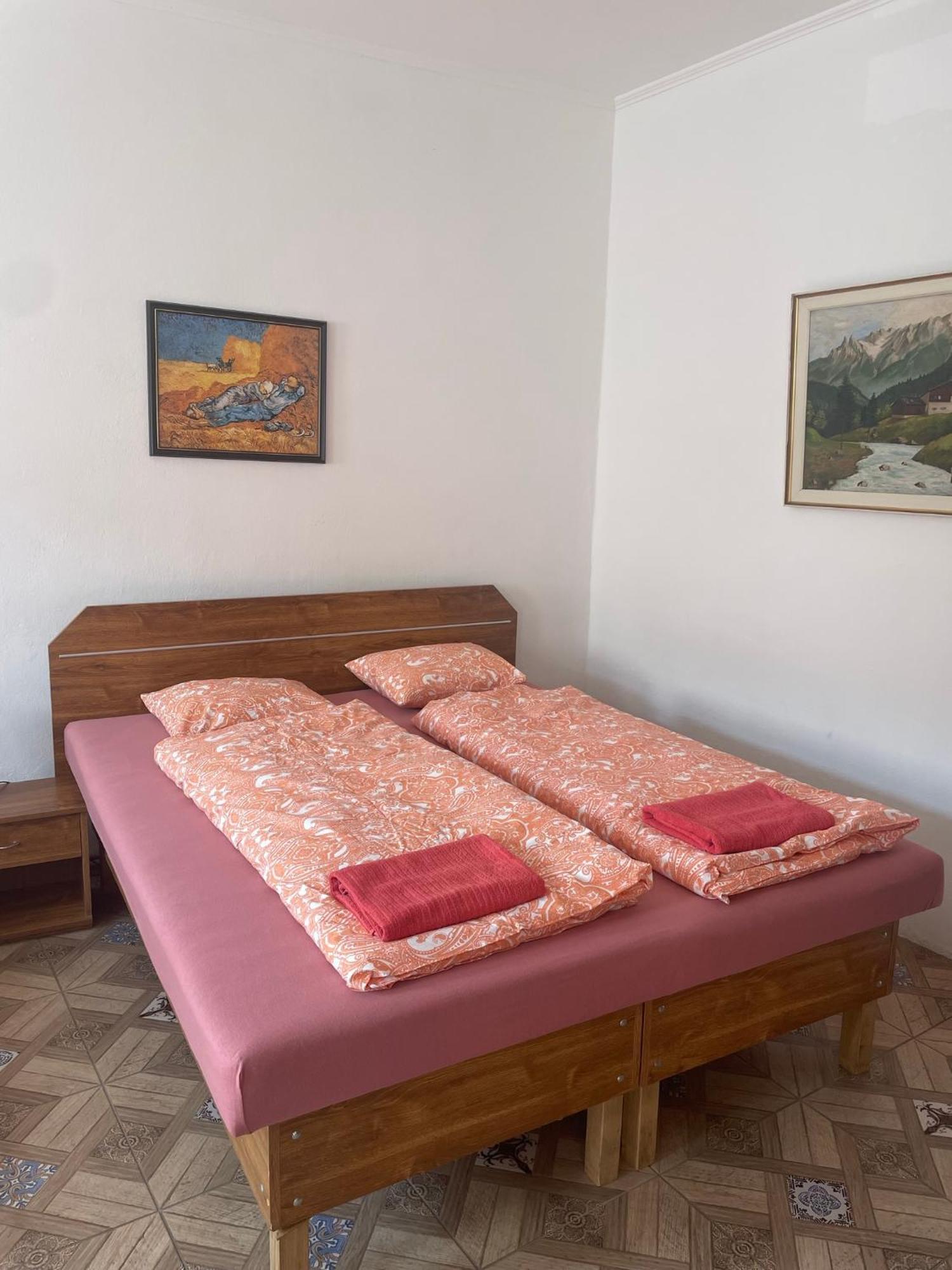 Na Upati Palavy Hotel Horni Vestonice Kültér fotó